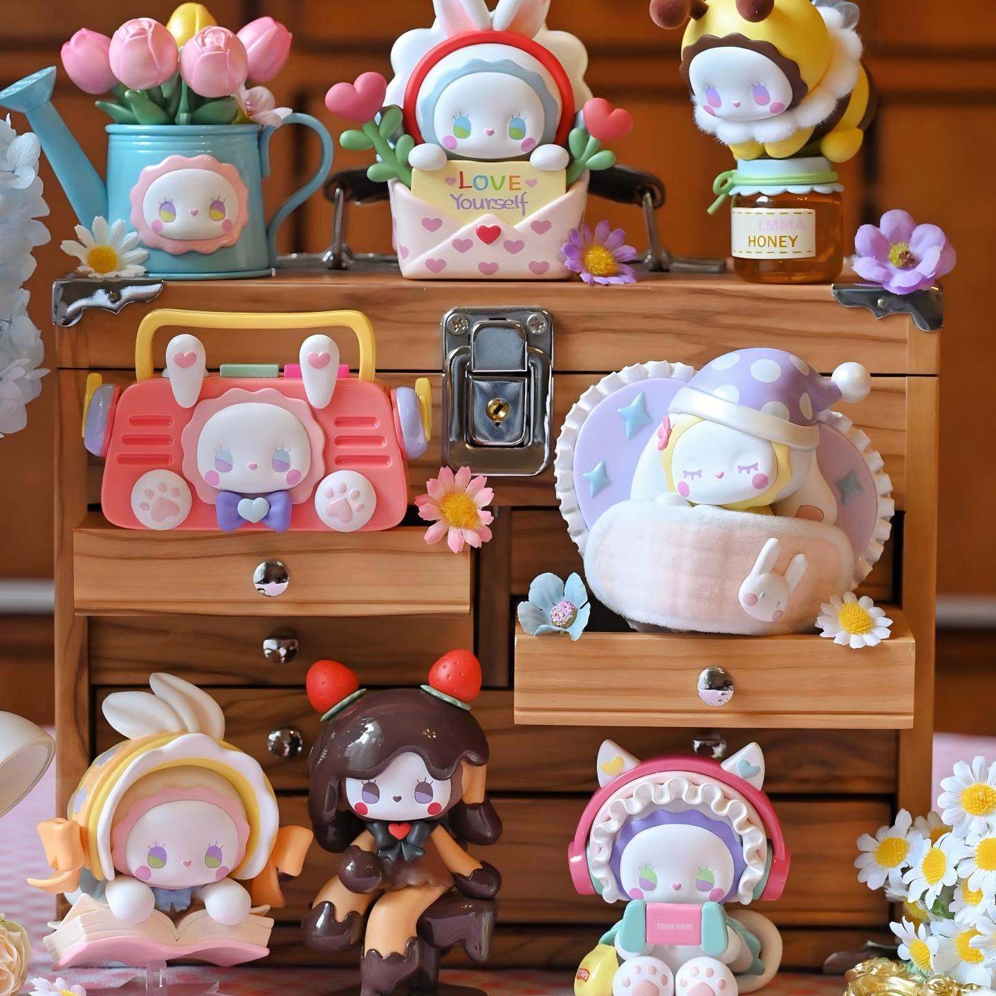 Lucky Emma Secret Forest Love Dopamine Series figures