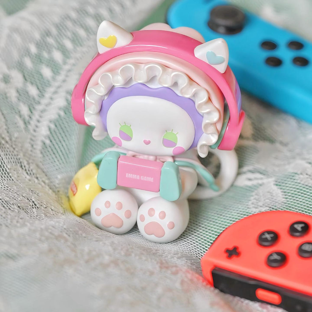 Lucky Emma Secret Forest Love Dopamine Series figures