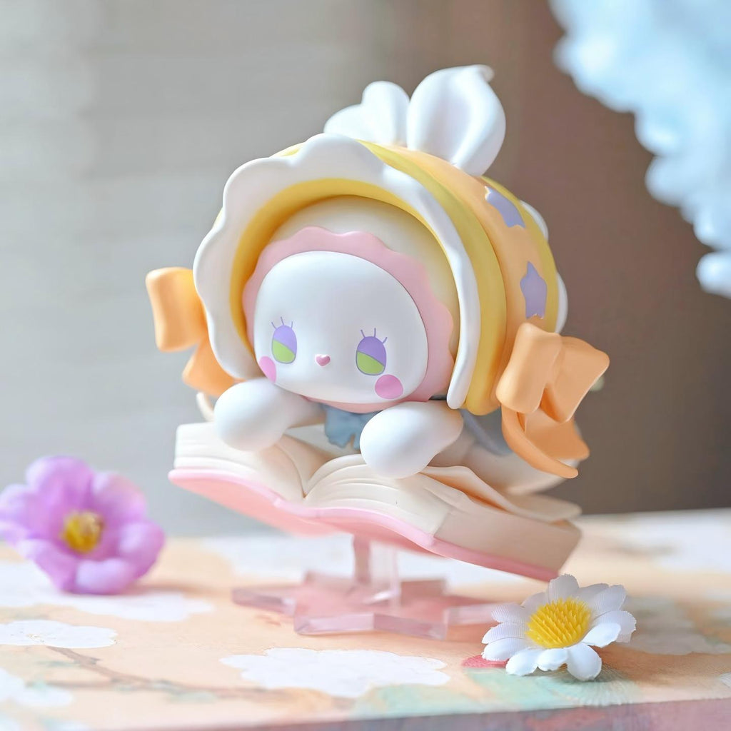 Lucky Emma Secret Forest Love Dopamine Series figures